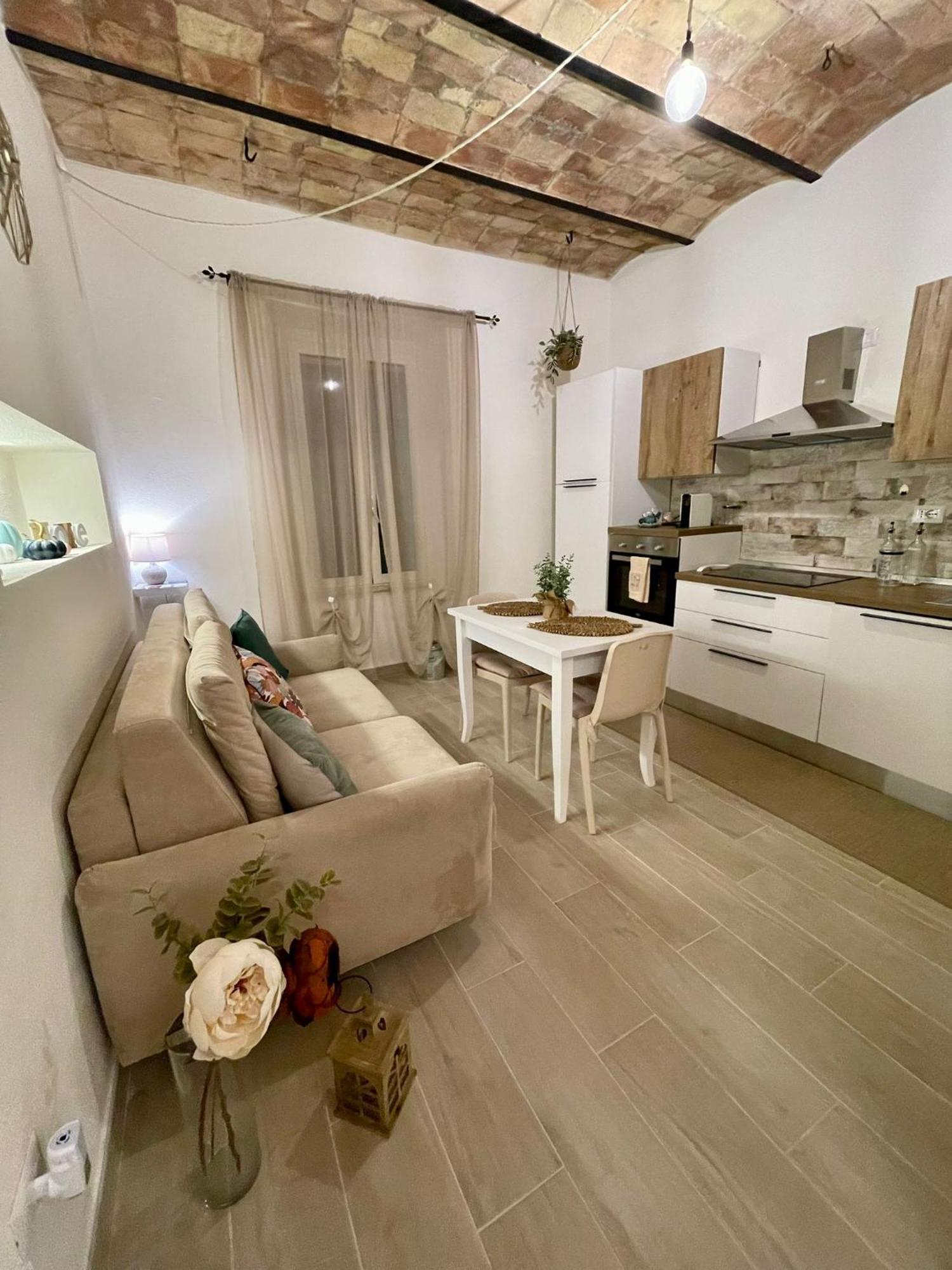 Casa Vacanze - La Torre - Appartamento Marta Kültér fotó